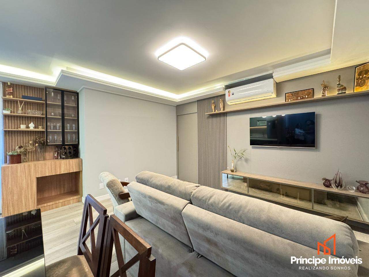 Apartamento à venda em Joinville, Centro, 3 quartos: 