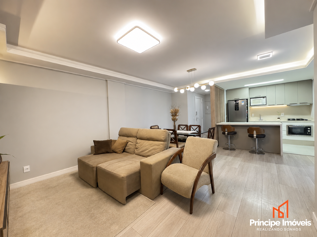 Apartamento à venda em Joinville, Centro, 3 quartos: 