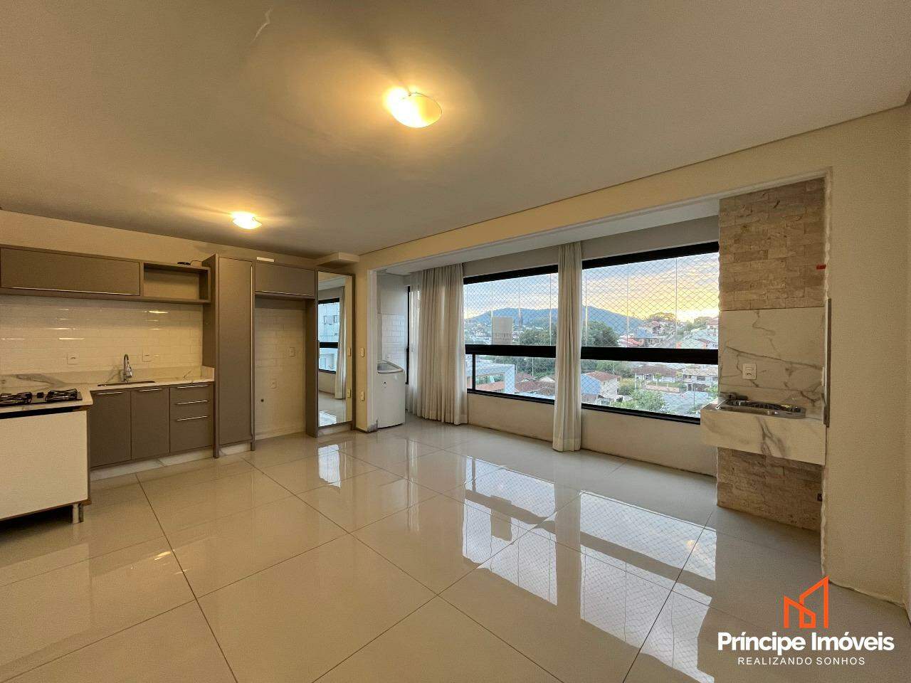 Apartamento à venda em Joinville, Saguaçu, 2 quartos: 