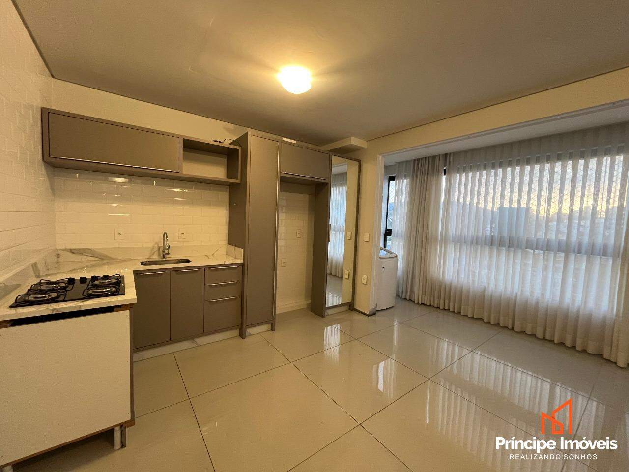 Apartamento à venda em Joinville, Saguaçu, 2 quartos: 