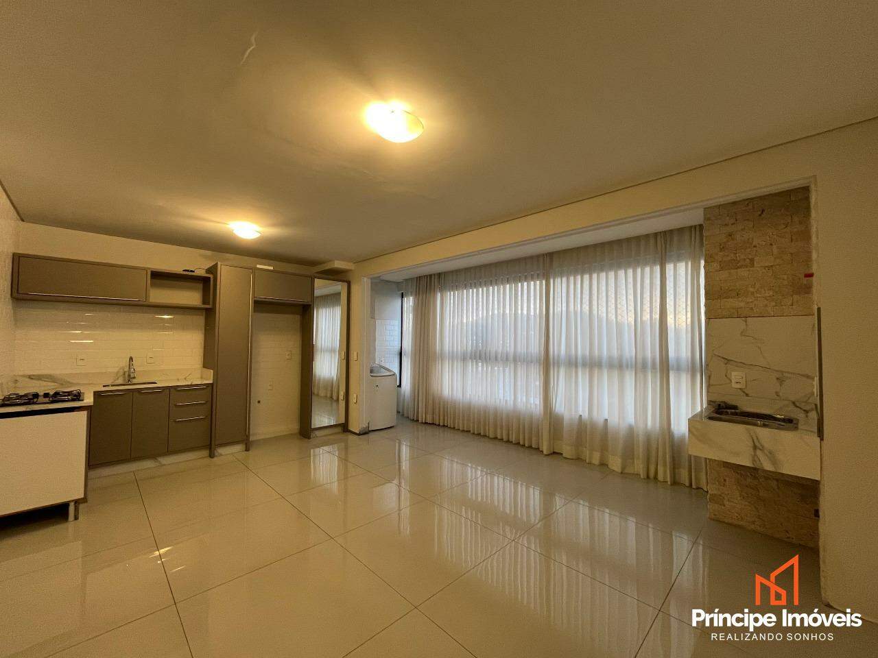 Apartamento à venda em Joinville, Saguaçu, 2 quartos: 