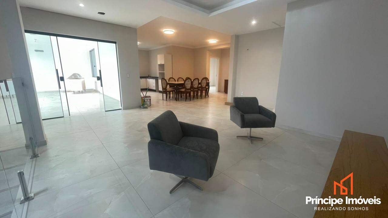 Apartamento para aluguel em Joinville, Vila Nova, 3 quartos: 