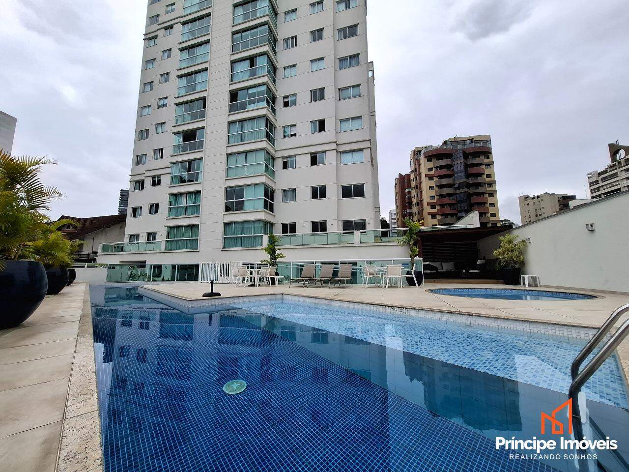 Apartamento à venda em Joinville, Atiradores, 2 quartos: 