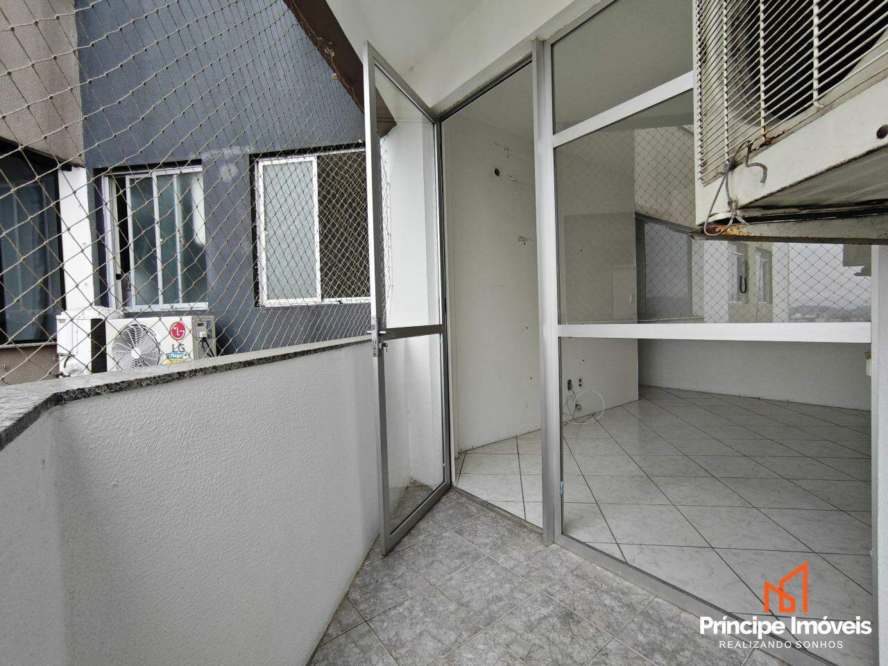 Apartamento à venda em Joinville, Floresta, 3 quartos: 