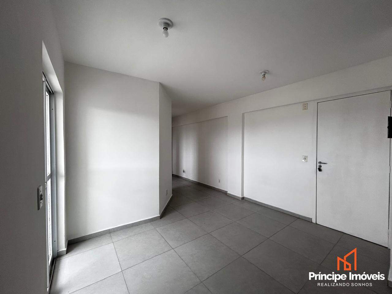 Apartamento para aluguel em Joinville, Adhemar Garcia, 2 quartos: 