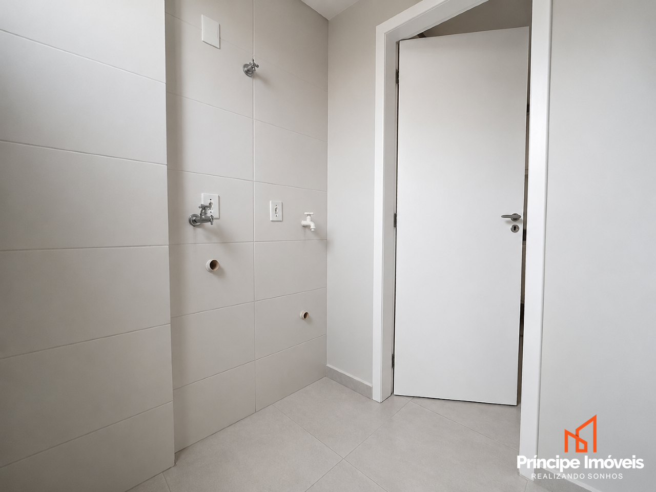 Apartamento para aluguel em Joinville, Adhemar Garcia, 2 quartos: 