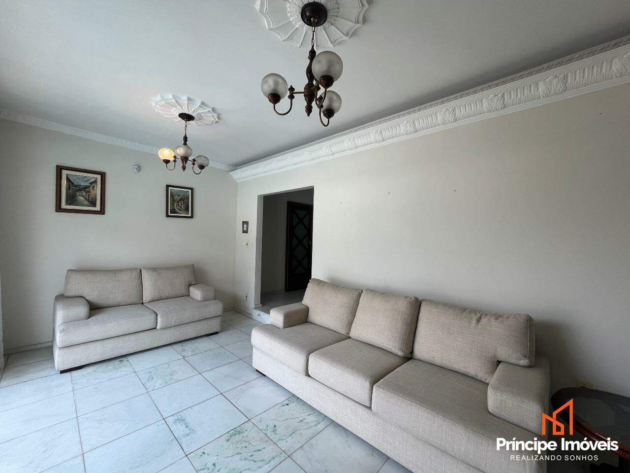 Casa à venda em Joinville, Floresta, 4 quartos: 