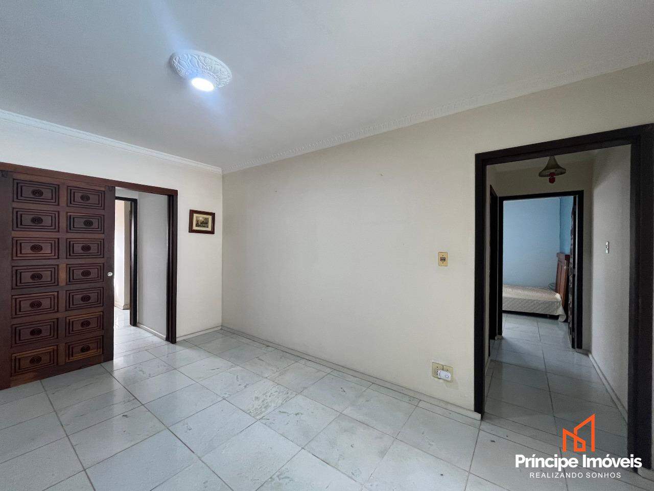 Casa à venda em Joinville, Floresta, 4 quartos: 