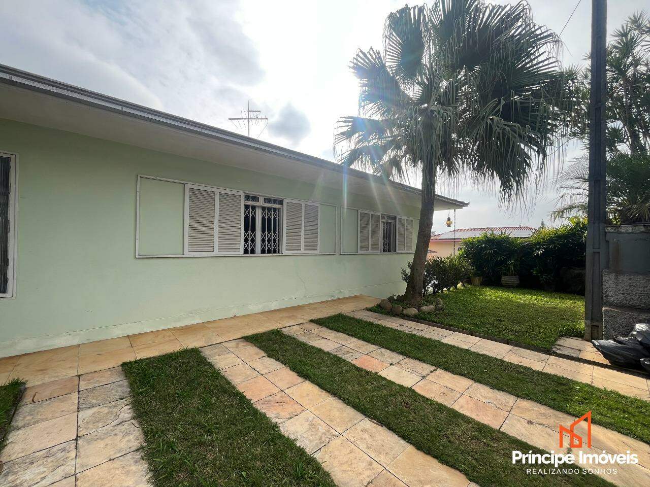 Casa à venda em Joinville, Floresta, 4 quartos: 