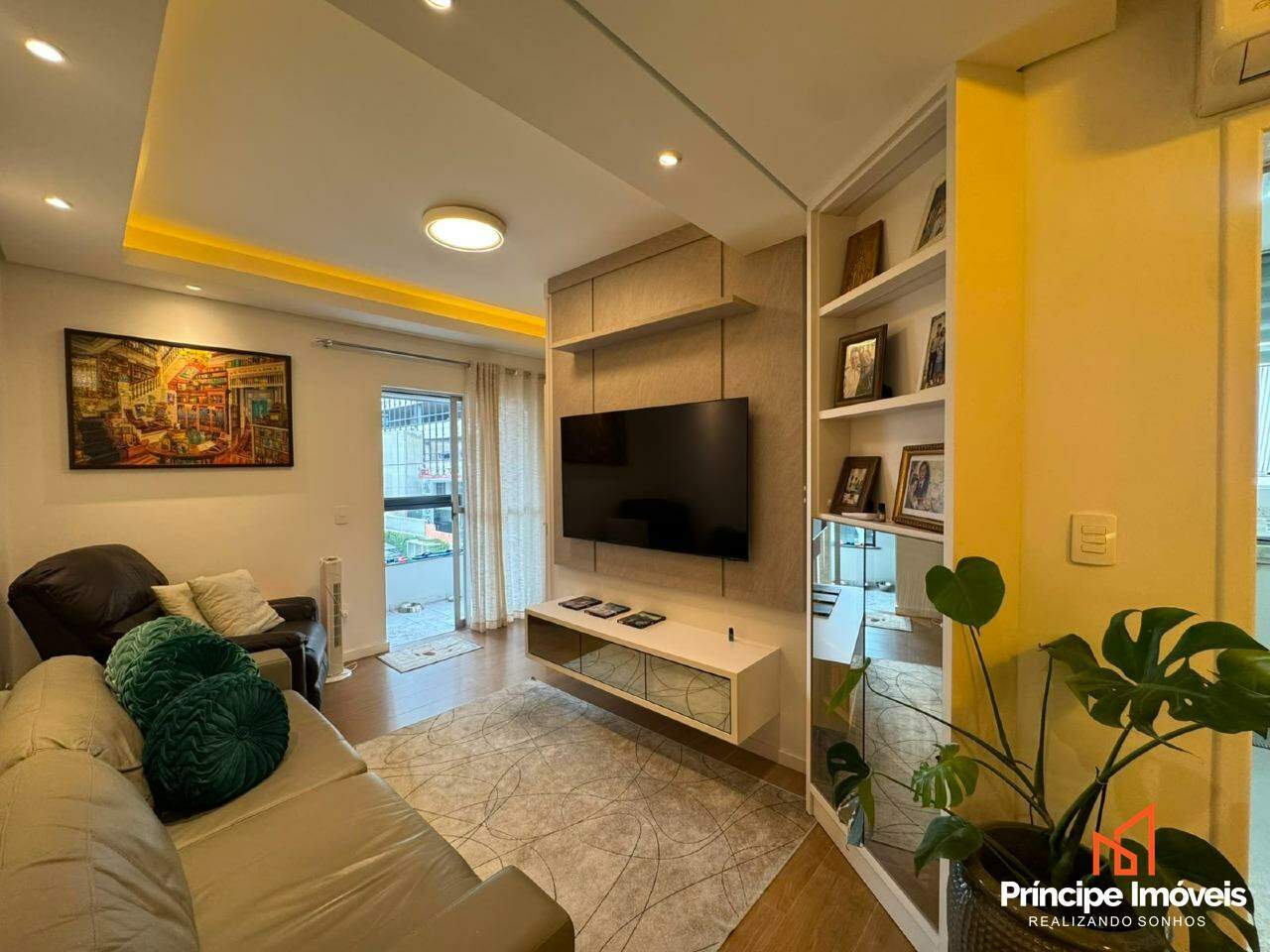 Apartamento à venda em Joinville, Glória, 3 quartos: 