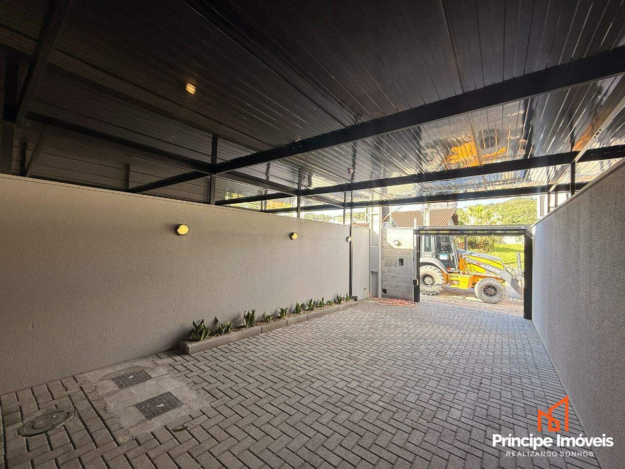 Geminado à venda em Joinville, Glória, 3 quartos: 