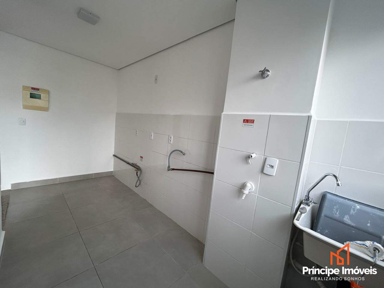 Apartamento para aluguel em Joinville, Floresta, : 