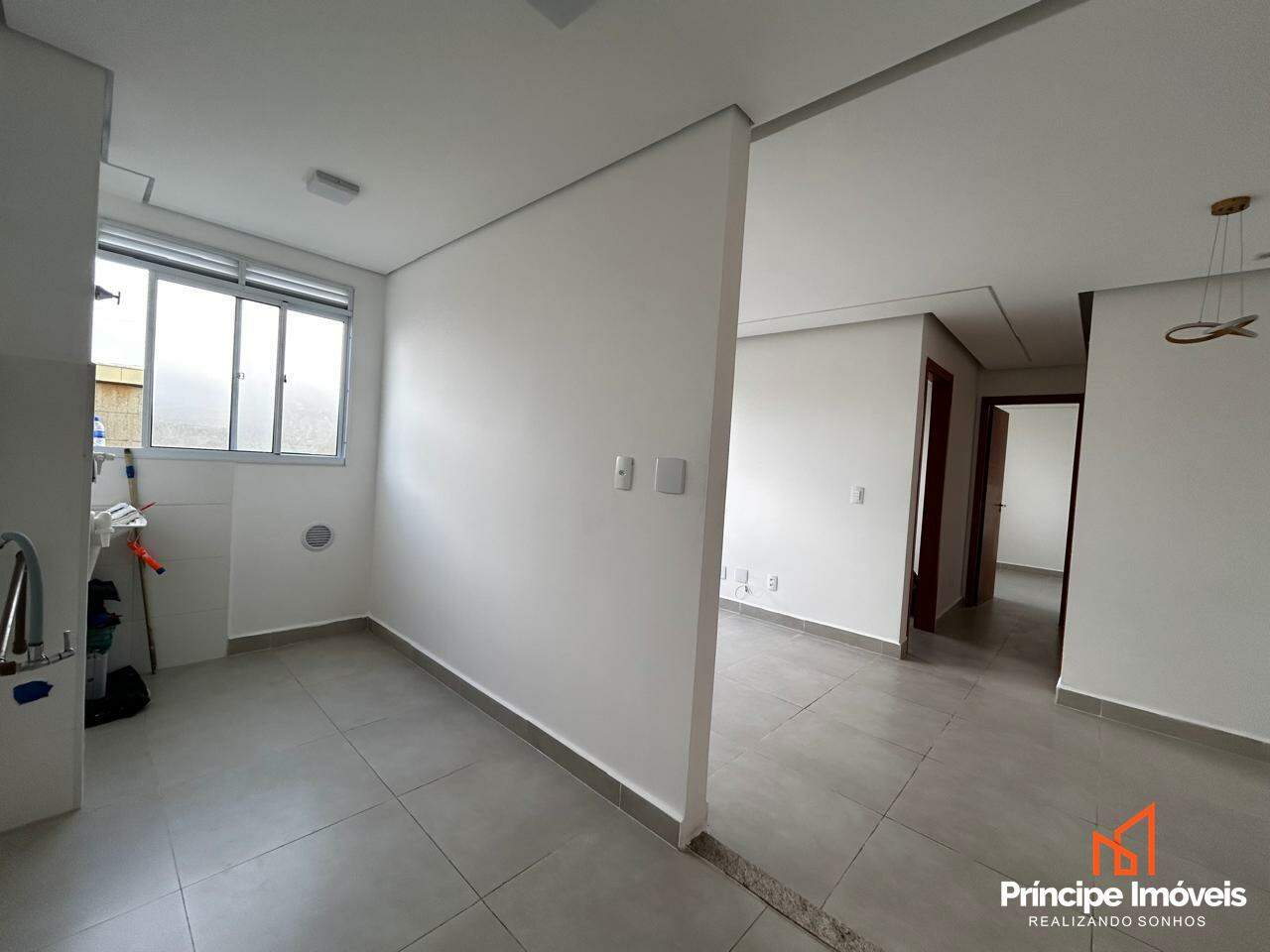 Apartamento para aluguel em Joinville, Floresta, : 