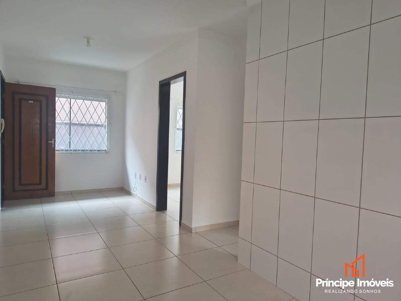 Apartamento para aluguel em Joinville, Jardim Sofia, 2 quartos: 