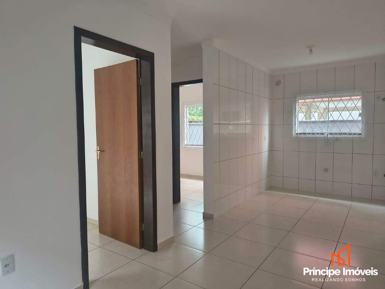 Apartamento para aluguel em Joinville, Jardim Sofia, 2 quartos: 
