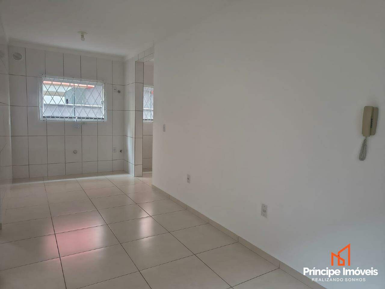 Apartamento para aluguel em Joinville, Jardim Sofia, 2 quartos: 