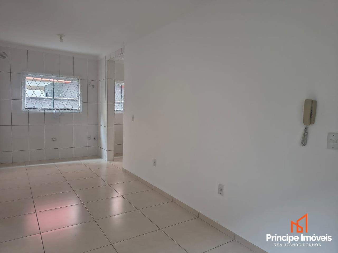 Apartamento para aluguel em Joinville, Jardim Sofia, 2 quartos: 