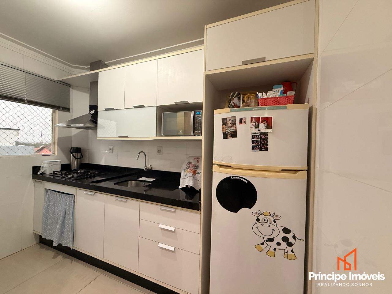 Apartamento à venda em Joinville, Guanabara, 2 quartos: 