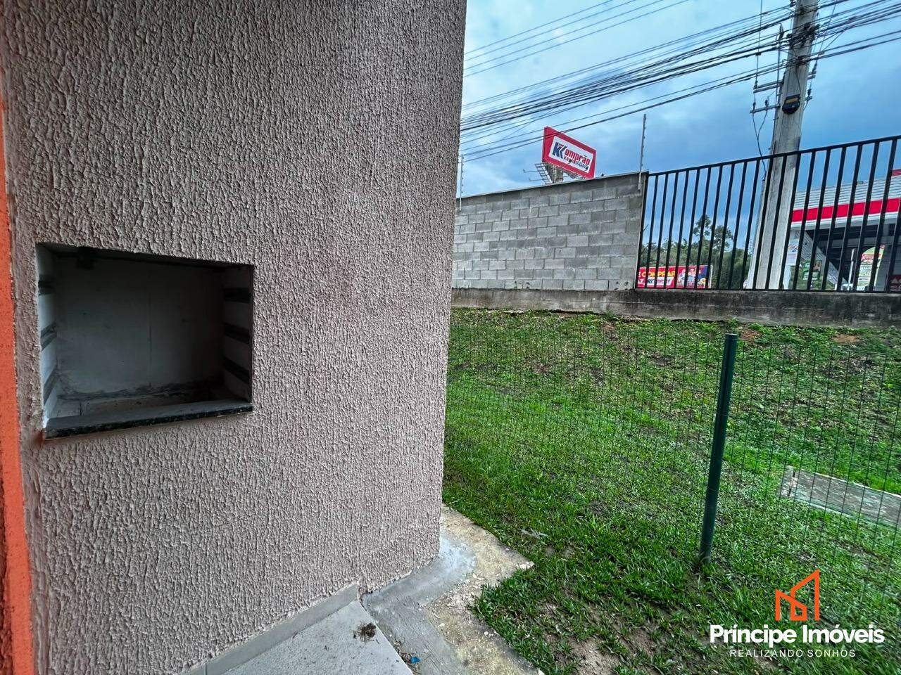 Apartamento para aluguel em Joinville, Paranaguamirim, 2 quartos: 