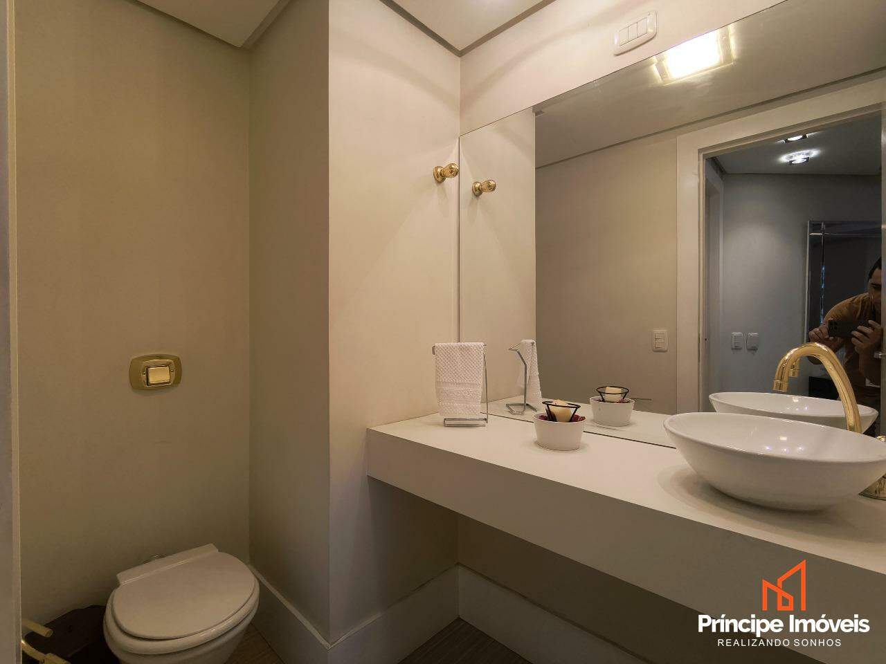 Apartamento à venda em Joinville, Anita Garibaldi, 3 quartos: 