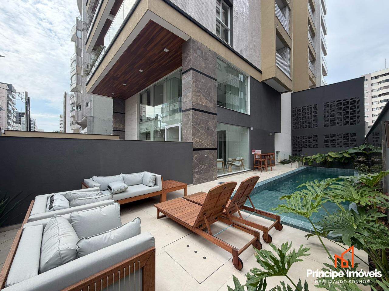 Apartamento à venda em Joinville, América, 3 quartos: 