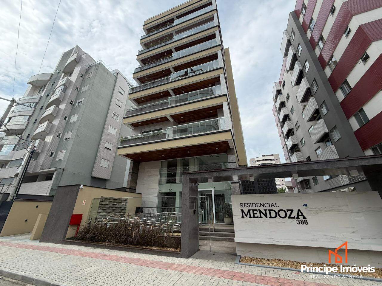 Apartamento à venda em Joinville, América, 3 quartos: 
