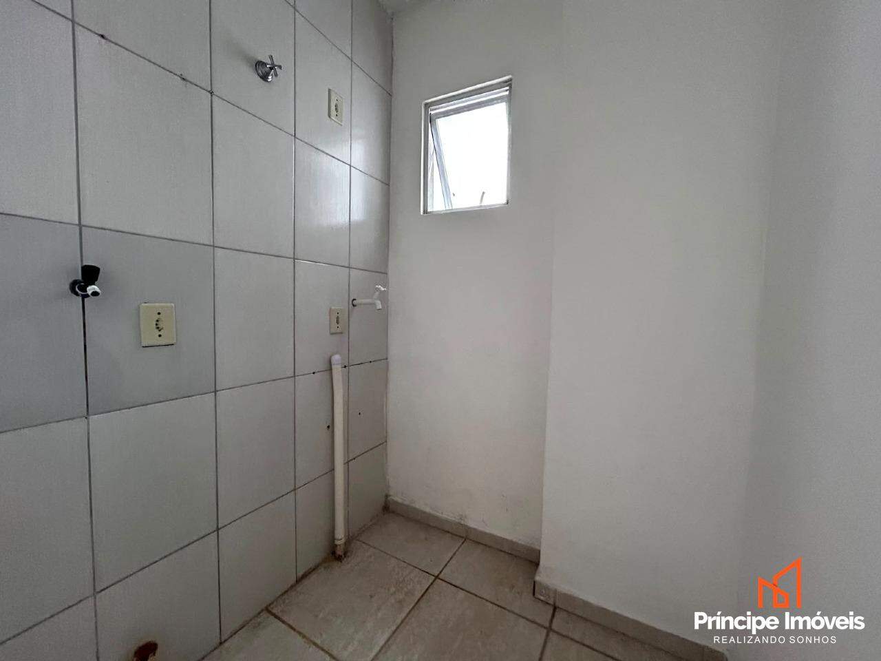 Apartamento para aluguel em Joinville, Adhemar Garcia, 3 quartos: 