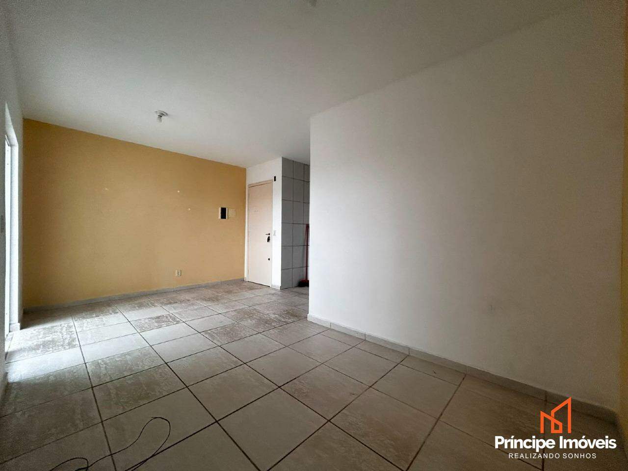 Apartamento para aluguel em Joinville, Adhemar Garcia, 3 quartos: 