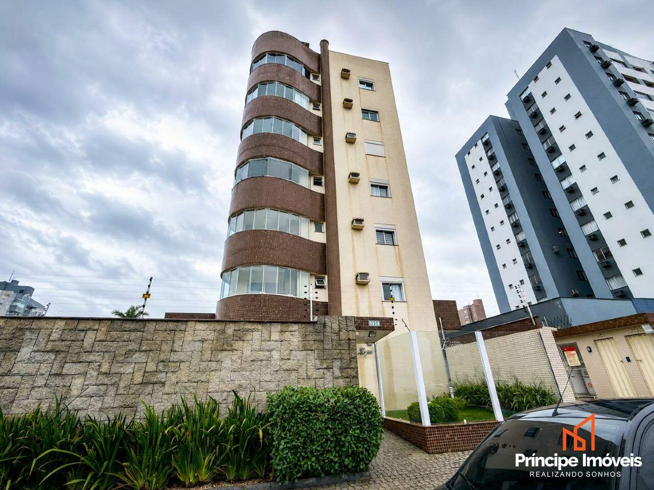 Apartamento à venda em Joinville, Bucarein, 3 quartos: 