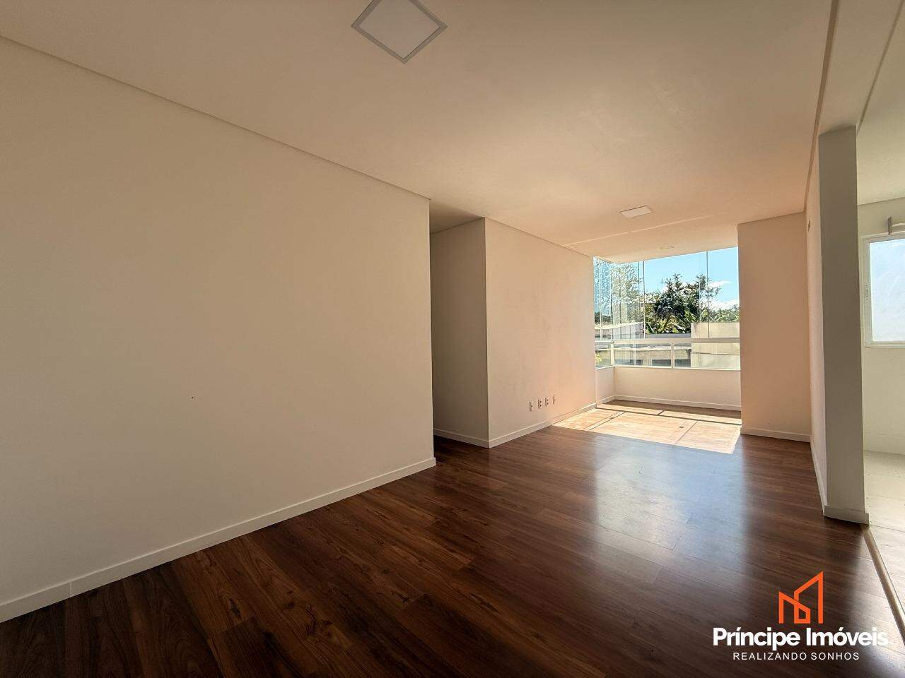 Apartamento à venda em Joinville, Saguaçu, 3 quartos: 