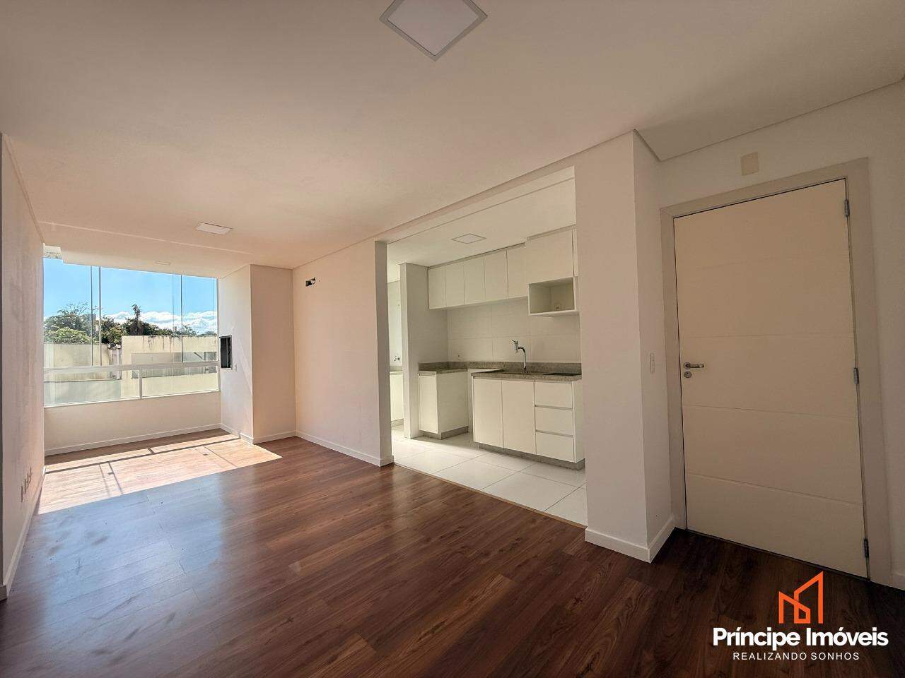 Apartamento à venda em Joinville, Saguaçu, 3 quartos: 