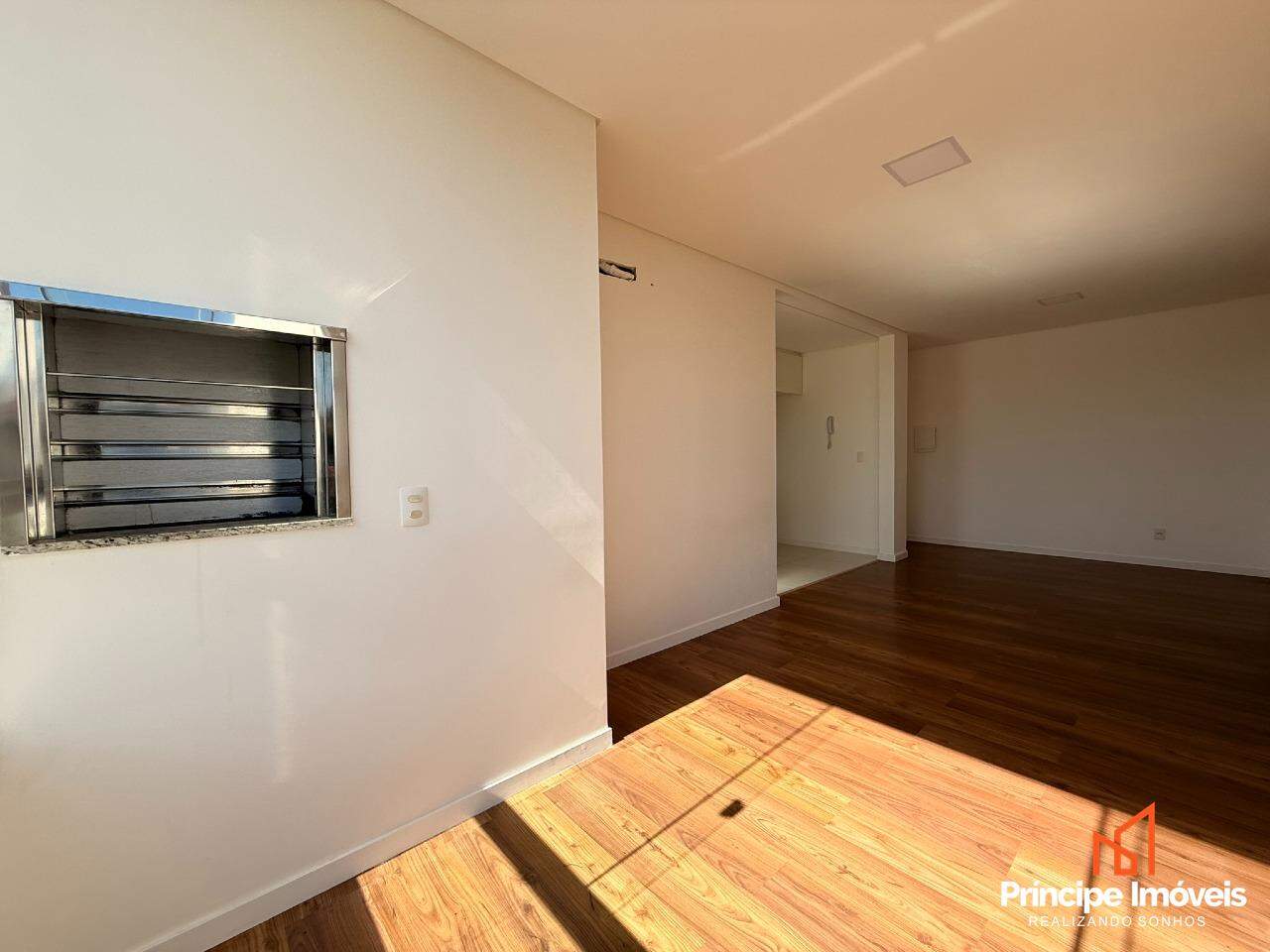 Apartamento à venda em Joinville, Saguaçu, 3 quartos: 