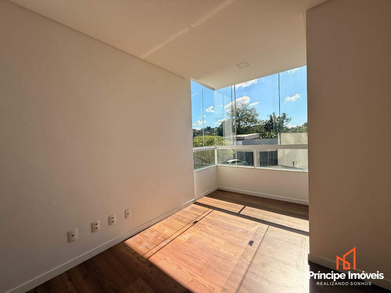 Apartamento à venda em Joinville, Saguaçu, 3 quartos: 