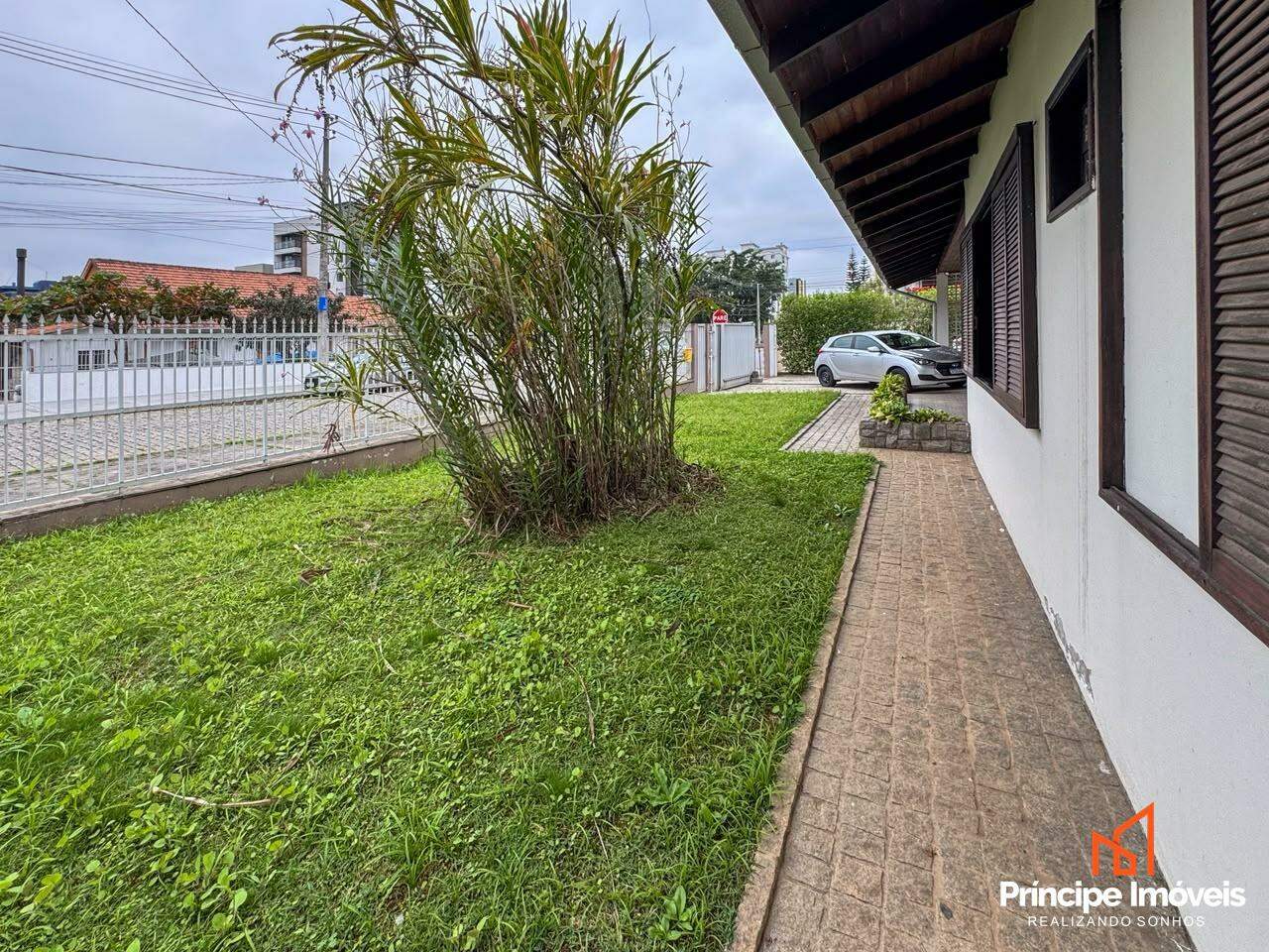 Casa à venda em Joinville, Anita Garibaldi, 4 quartos: 