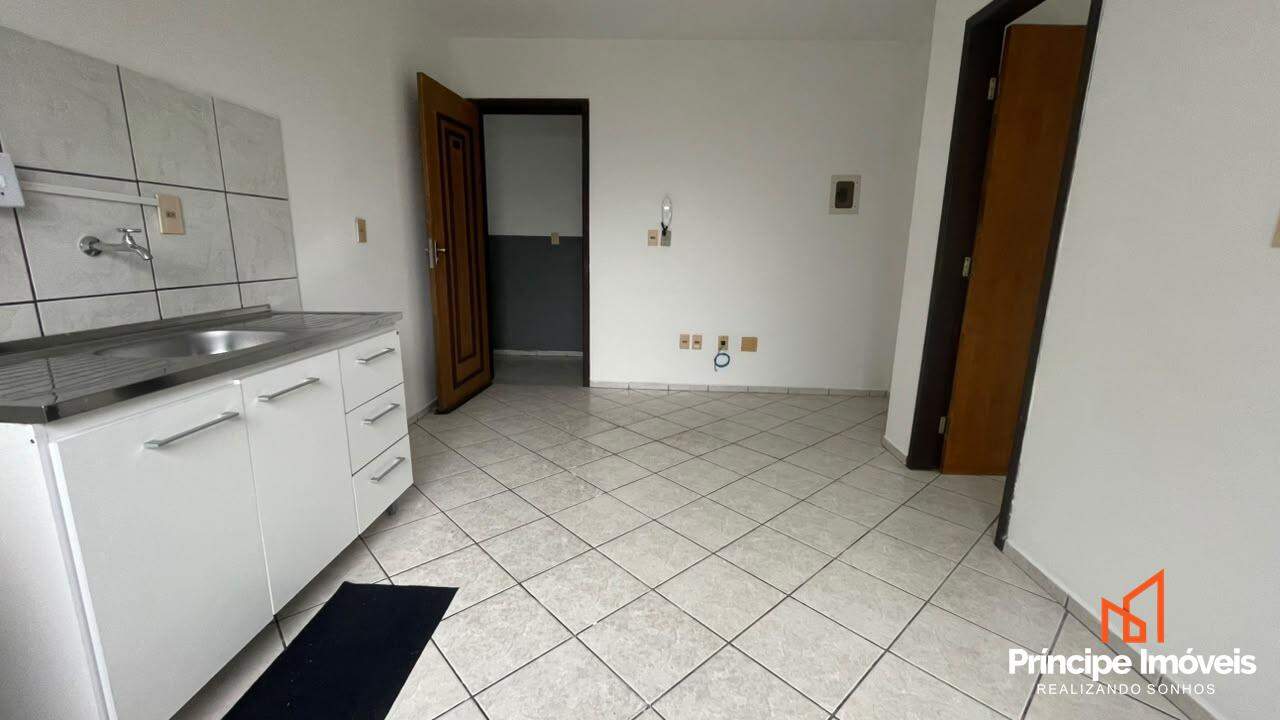 Apartamento para aluguel em Joinville, Bom Retiro, 1 quarto: 