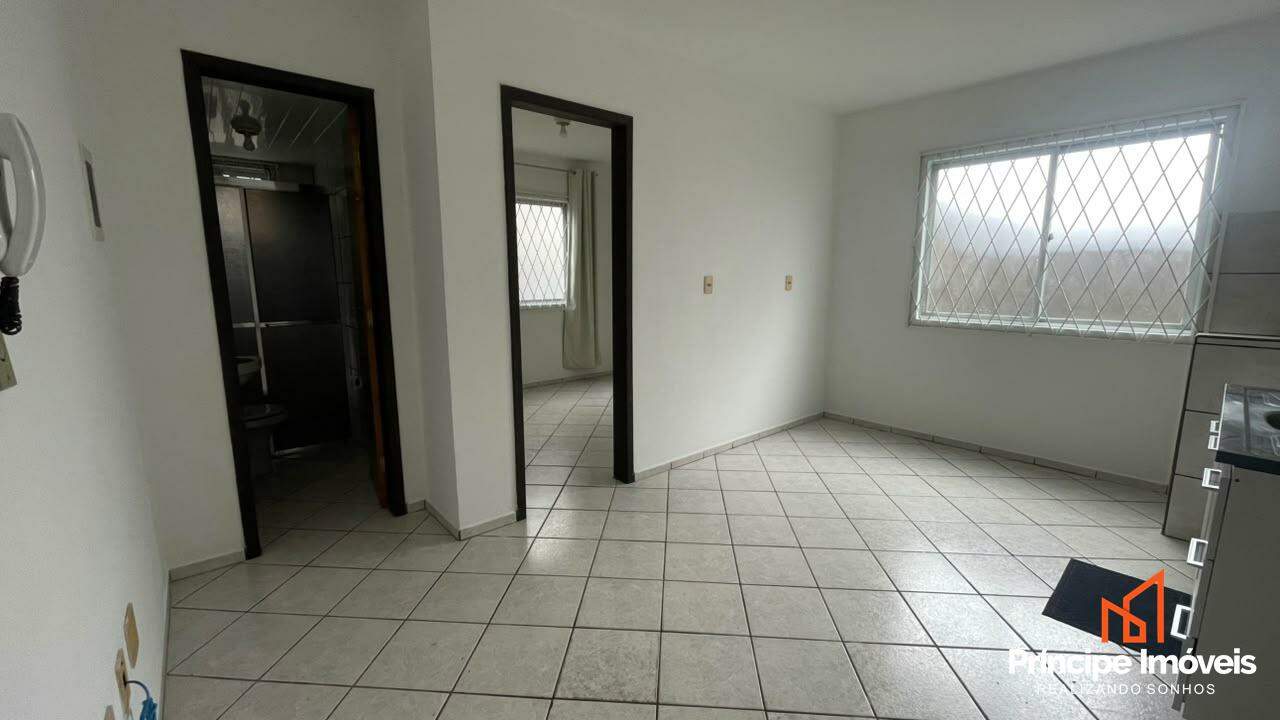 Apartamento para aluguel em Joinville, Bom Retiro, 1 quarto: 
