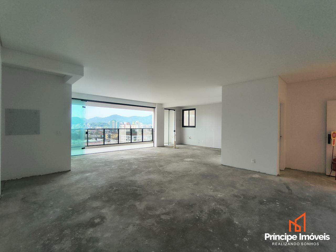 Apartamento à venda em Joinville, Santo Antônio, 3 quartos: 