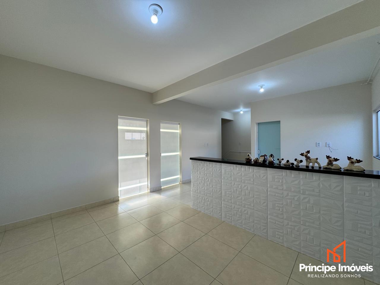 Casa para aluguel em Joinville, Iririú, 2 quartos: 