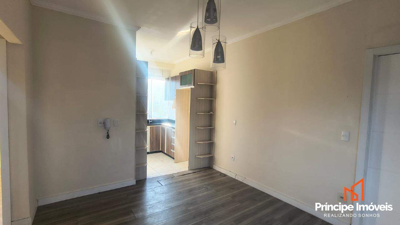 Apartamento para aluguel em Joinville, Costa e Silva, 2 quartos: 