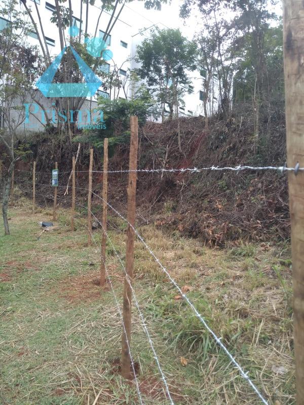 Lote/Área à venda no Cidade Nova: 