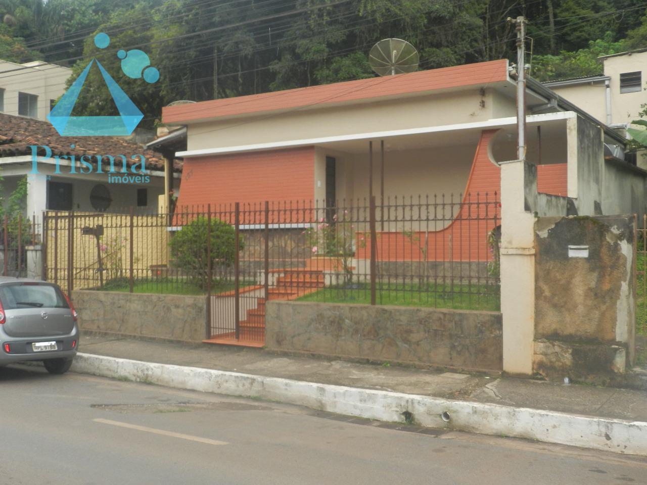 Casa à venda no Centro: 