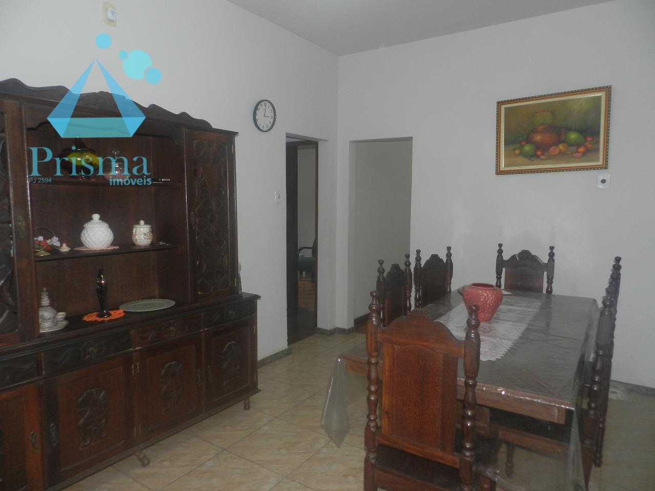 Casa à venda no Centro: 