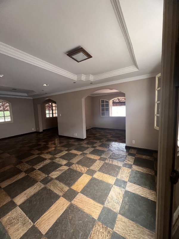 Casa à venda no Leão XIII: 