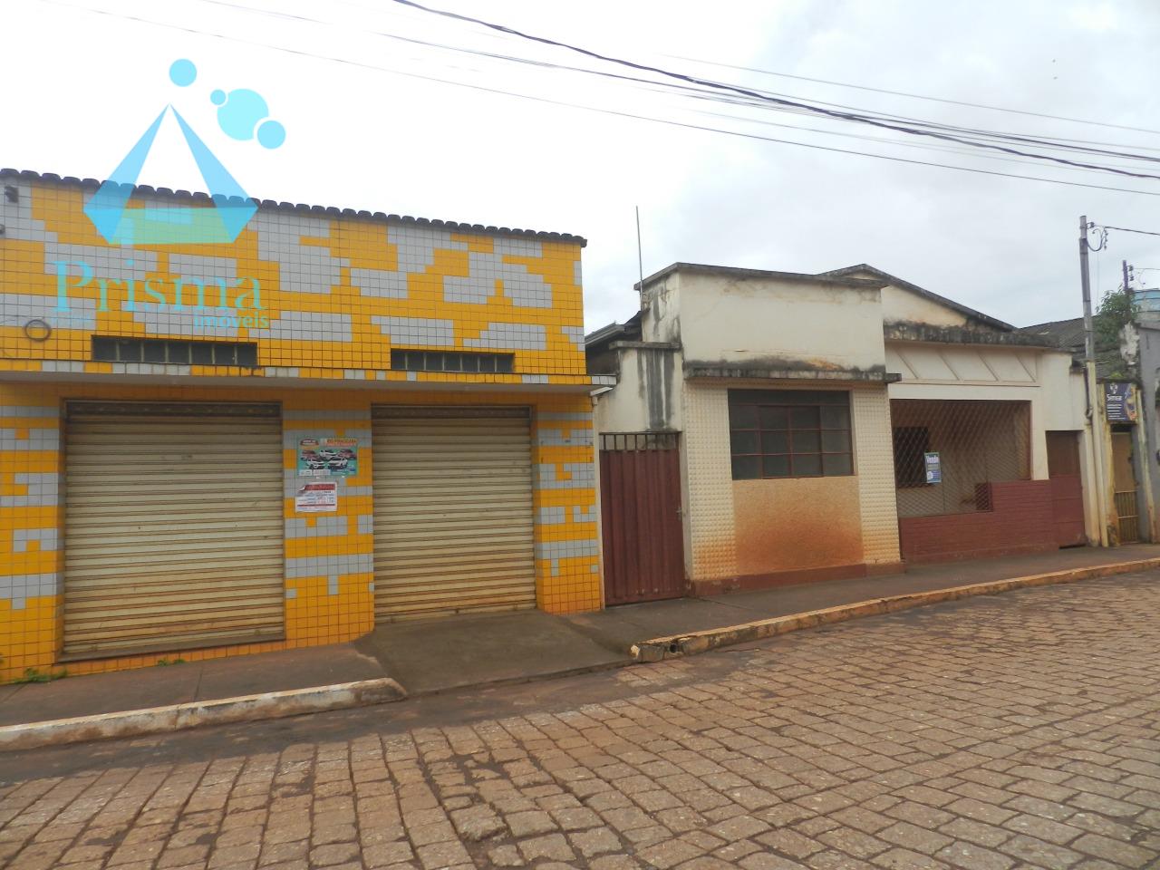 Casa à venda no Centro: 