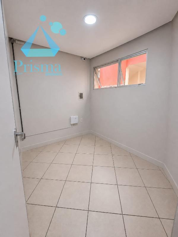 Sala/Loja à venda no Centro: 
