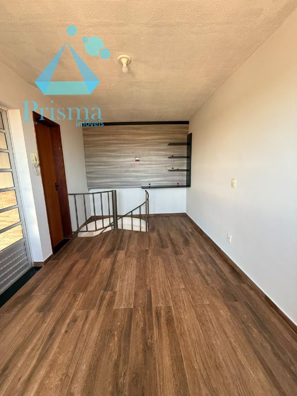 Apartamento à venda no Serravila: SALA DE TV 