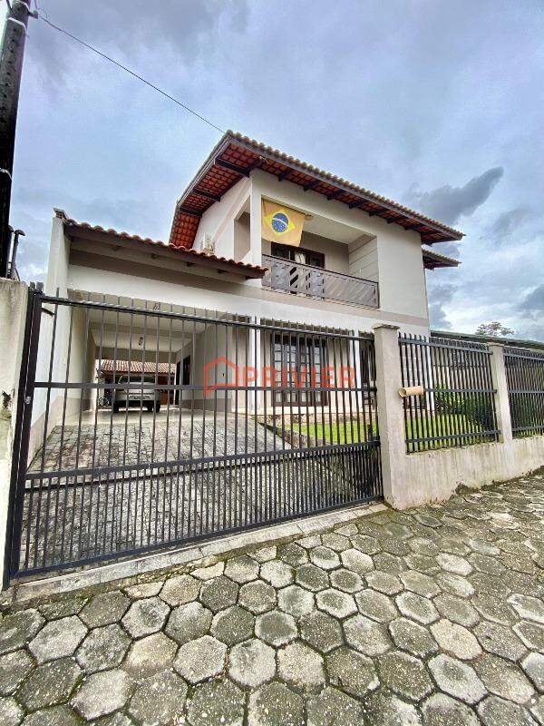 Casa de 2 quartos, 206m² no bairro Limoeiro, em Brusque | Eu Corretor