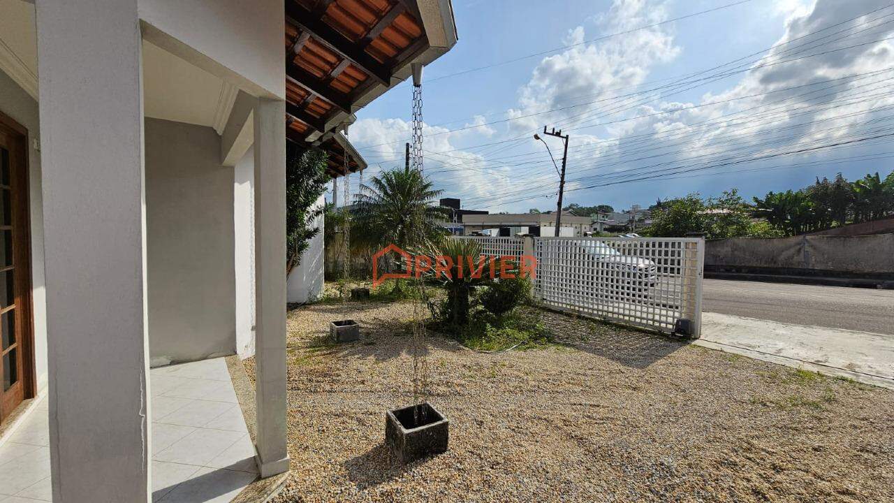 Casa de 1 quarto, 100m² no bairro Dom Joaquim, em Brusque | Eu Corretor