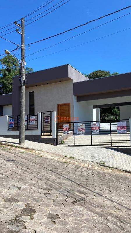 Casa de 2 quartos, 124m² no bairro Primeiro de Maio, em Brusque | Eu Corretor