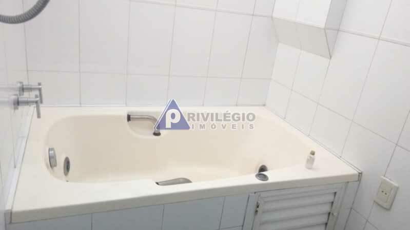 Apartamento à venda em Rua Avenida Nossa Senhora de Copacabana, Copacabana — 4 quartos